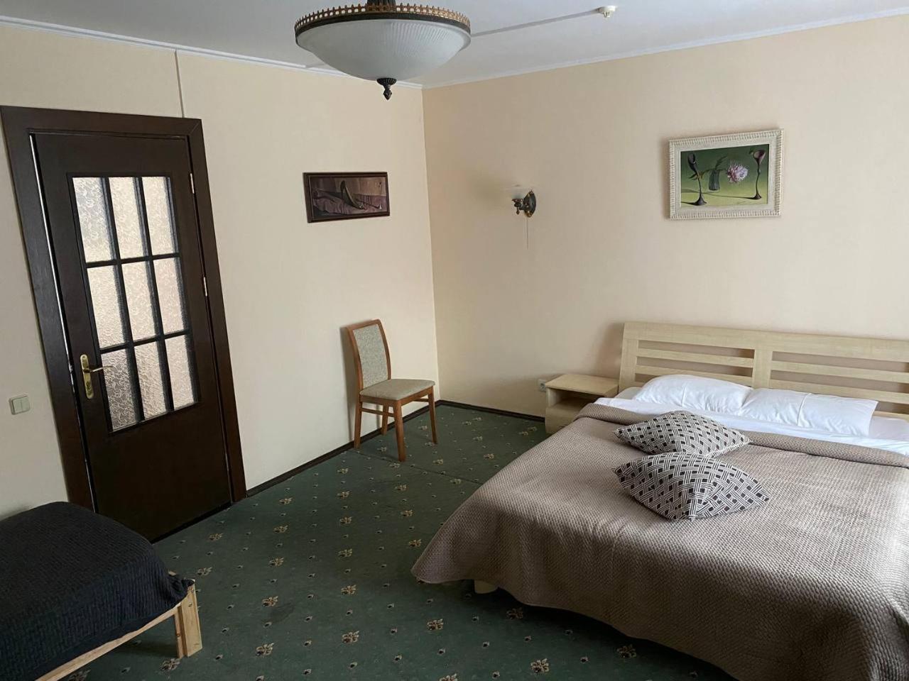 Vilni Vitry Hotel Osmoloda Bagian luar foto